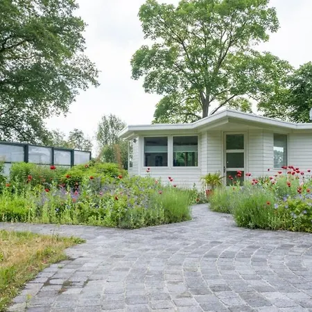 Het Findament Tiny House * Hilversum