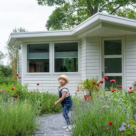 Het Findament Tiny House Hilversum