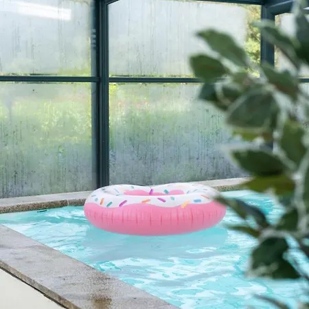 Het Findament Tiny House Villa *